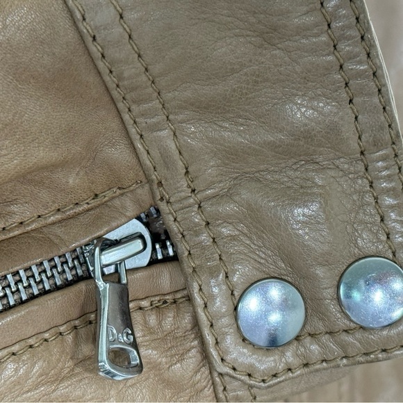 D&G Dolce & Gabbana Women's Leather Jacket - Picture 4 of 7